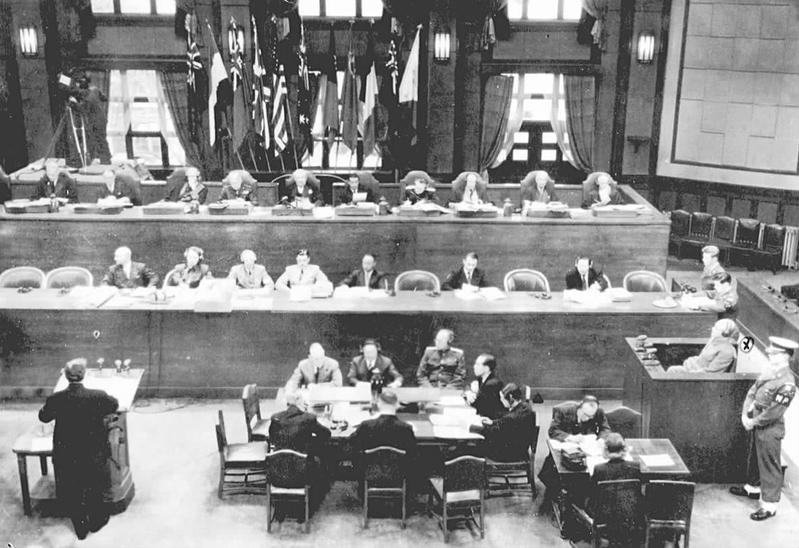 1946年，东京大审判中10位东吴法学师生发挥重要作用